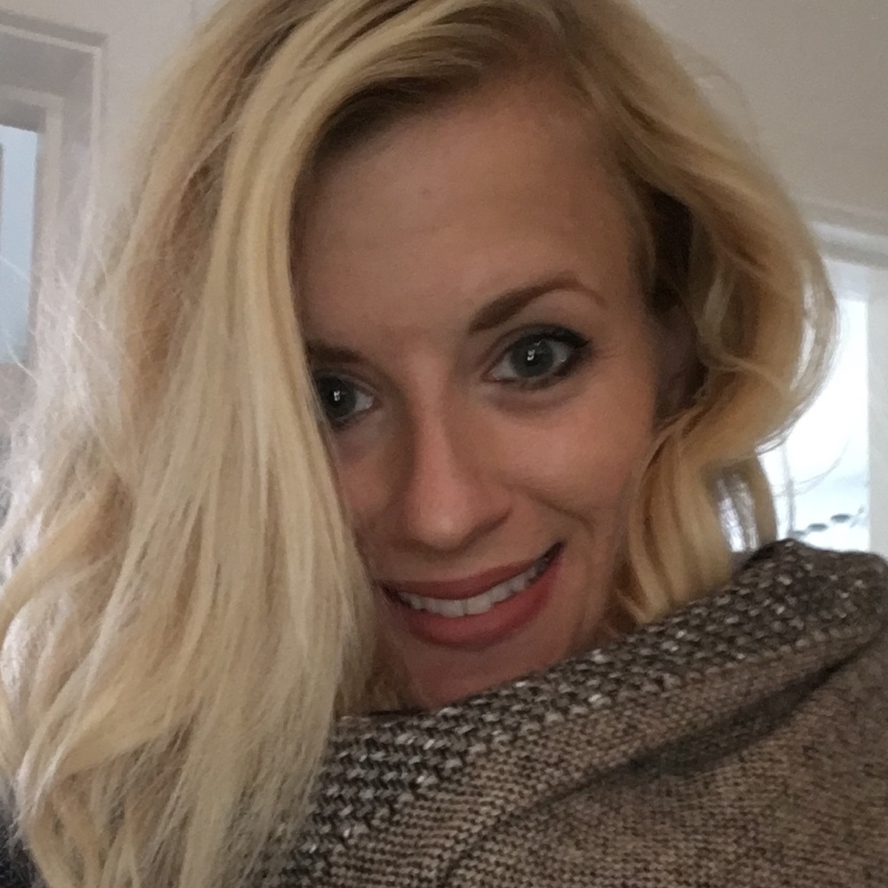 Meet your Posher, Julia